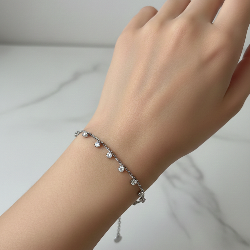 La Que Es Linda Es Linda